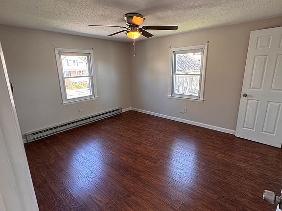 4th image of 243-245 Quarry St #2A