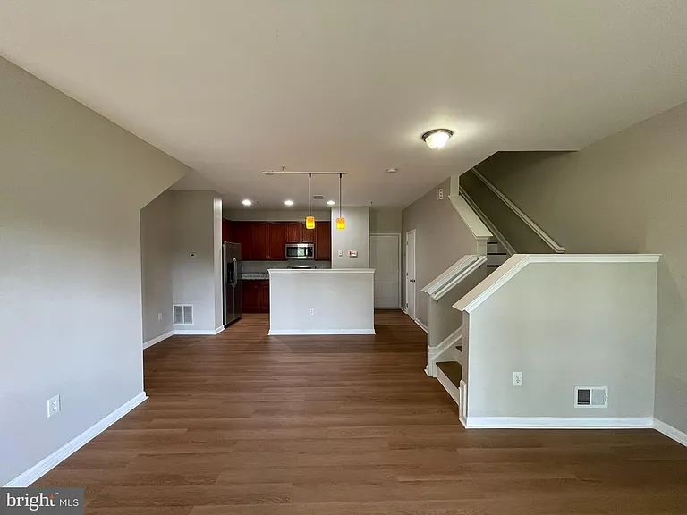 42301 Onyx Ter — Photo 5
