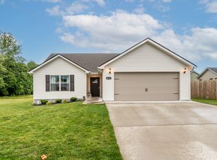605 Crowder Ct, Clarksville, TN 37042