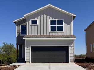 808 Glenn Cir, Raymore, MO 64083