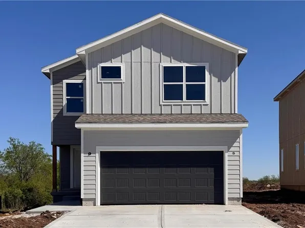 808 Glenn Cir, Raymore, MO 64083