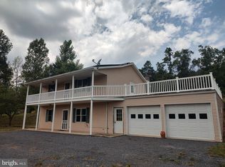 5172 Raccoon Valley Rd, Millerstown, PA 17062