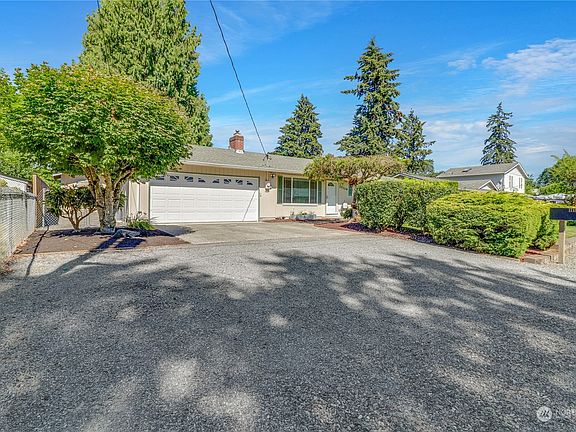 3rd image of 17110 8th Avenue Ct E