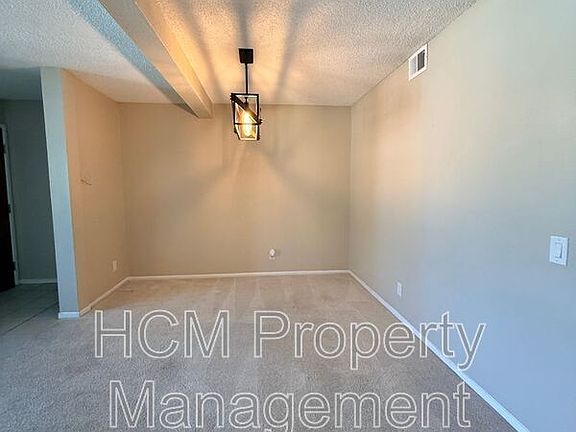 5th image of 4852 Cabana Dr APT 204