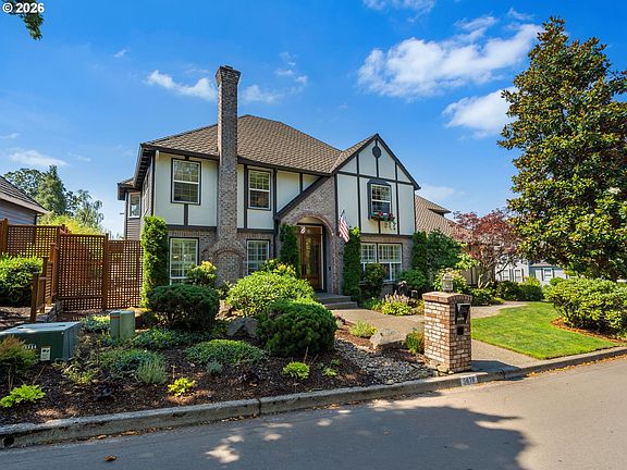 2nd image of 5676 Southwood Dr