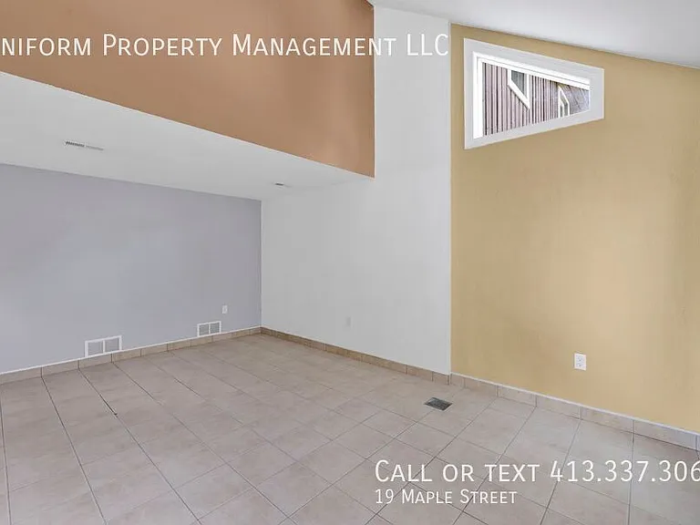 19 Maple St — Photo 26