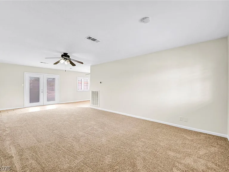 6921 Acoma Ct — Photo 28