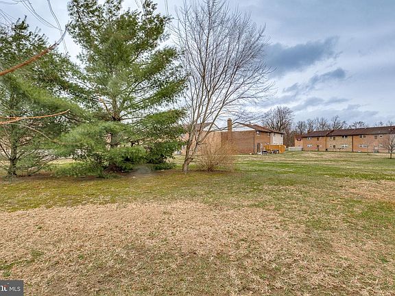 3rd image of 65 Eaves Mill Rd