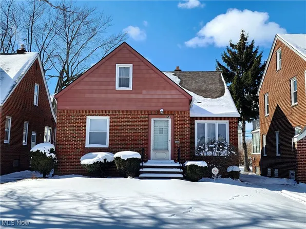 354 E 200th St, Euclid, OH 44119