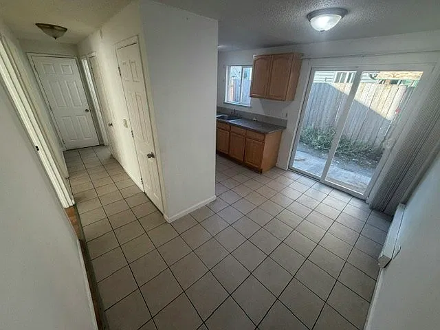 3424 South 146th Street, Unit 1 — Photo 2