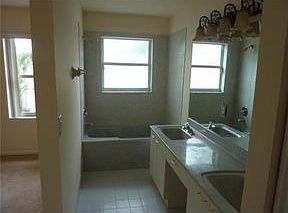 5th image of 6025 NW 45th Way