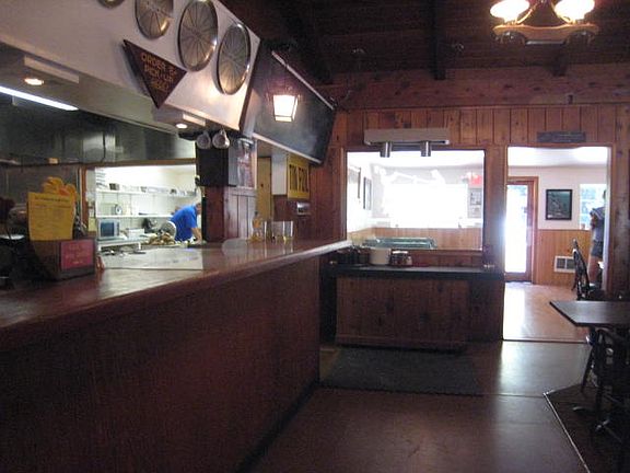 3rd image of 44851 McKenzie Hwy