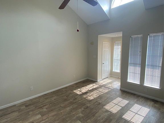 5th image of 5515 Strack Rd APT 135