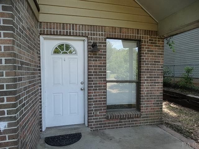 1st image of 407 N Green St #B