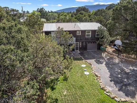 3rd image of 154 Sangre De Cristo Cir