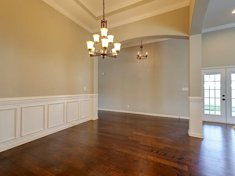 1008 Meadowview Ln — Photo 12
