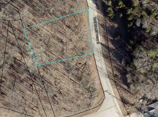 202 Doe Valley Pkwy E, Brandenburg, KY 40108