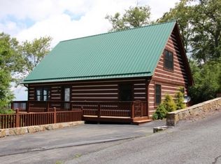 5573 Callalantee Dr, Mountain City, TN 37683