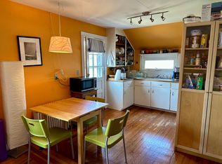 13 Old Fort Rd, Newport, RI 02840