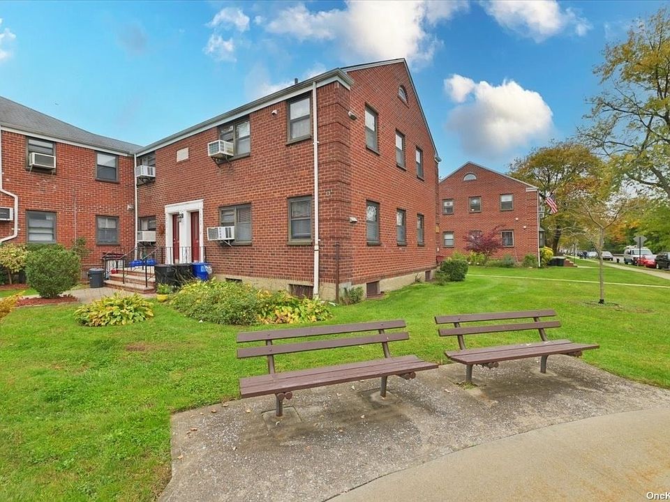 Clearview Gardens CoOp 16030 Cross Island Pkwy Whitestone NY Zillow