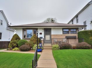 1330 Monroe Ave, South Milwaukee, WI 53172