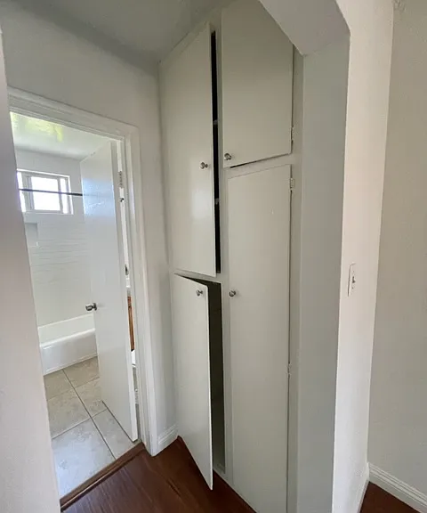Almansor Hill Apartments — Photo 19