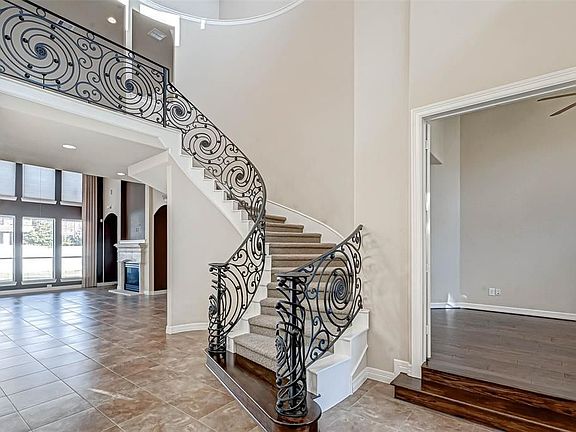 3rd image of 14619 Paloma Glen Ln