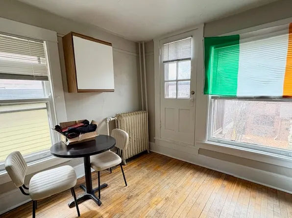 421 Washburn Pl #1, Madison, WI 53703