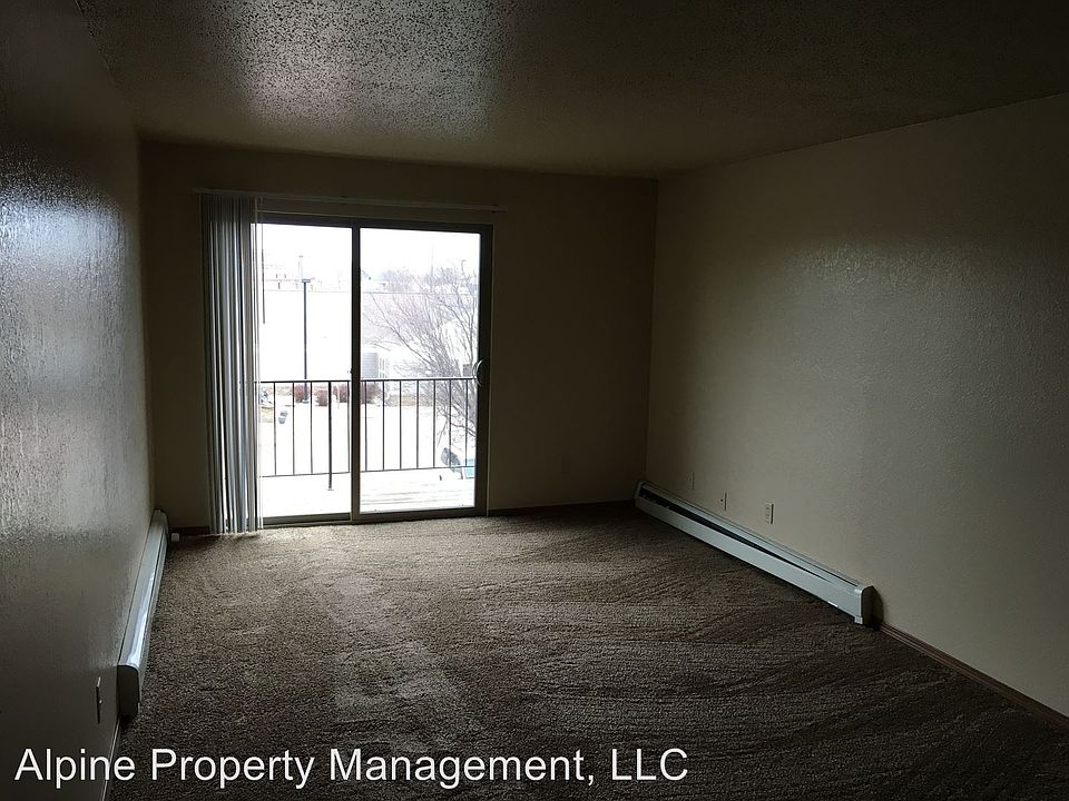 2nd image of 401 N Western Ave APT 108