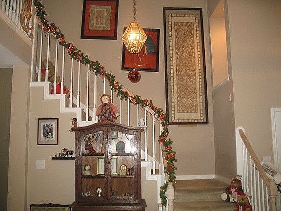 Open stairway-art niche 2