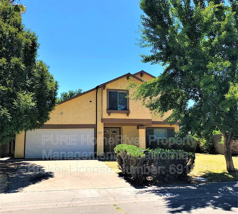 1510 Woodridge Oak Way