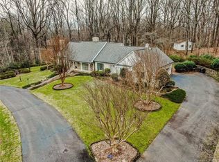 1005 Spring Valley Ln, Statesville, NC 28677
