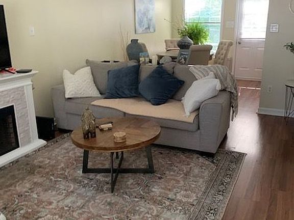 4th image of 1 Woods Dr #65