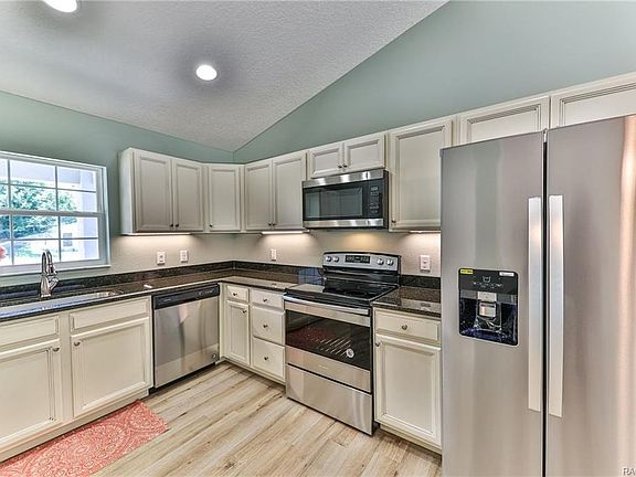 3rd image of 7678 N Maltese Dr