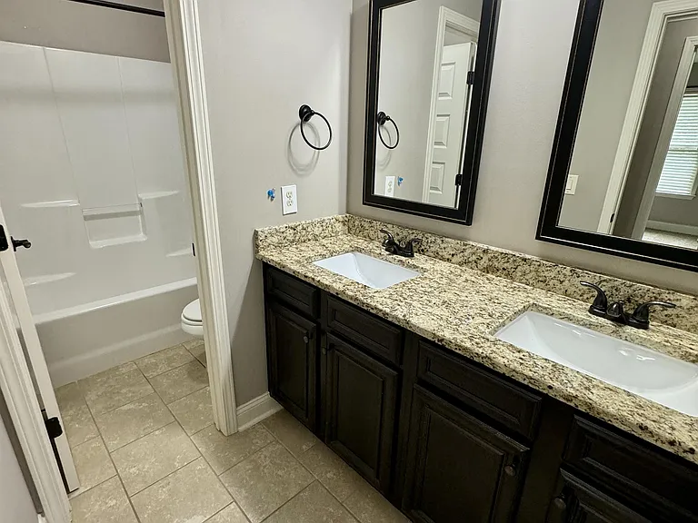139 Fishers Mill Dr — Photo 39