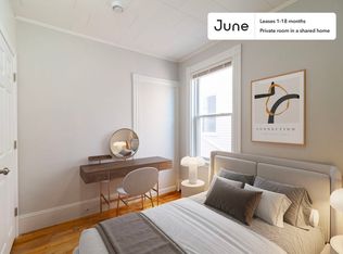 4 Sherman St #2-B, Cambridge, MA 02138