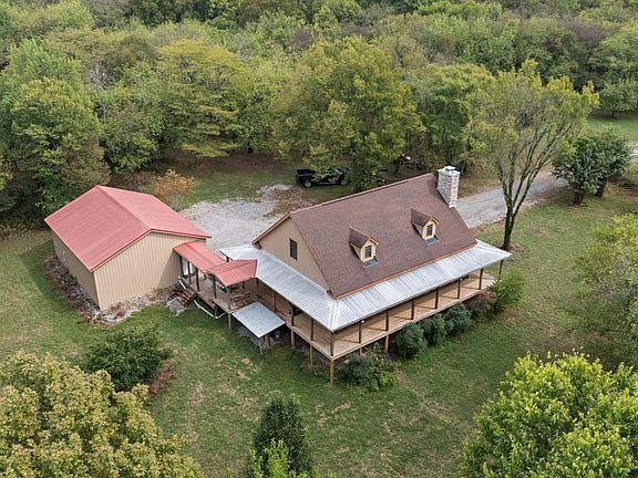 6th image of 1746 Molly Hollow Rd