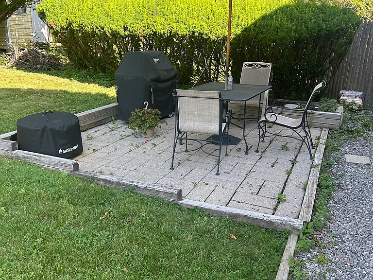 14 May Ave — Photo 3