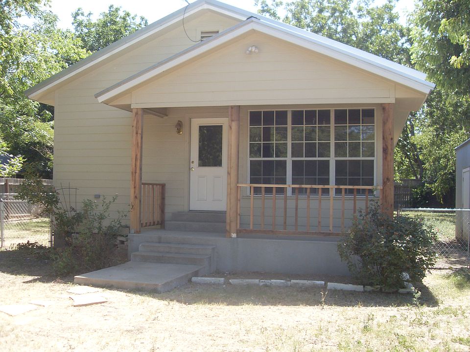 1st image of 506 N Avenue H