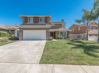 13938 Ten Gallon Cir, Corona, CA 92883