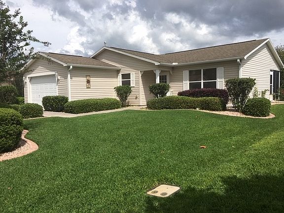 3rd image of 945 Candler Pl