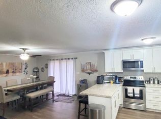 1643 Campbell St, Jackson, TN 38305