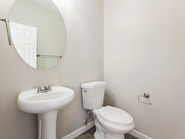 6763 Twisted Wood Dr — Photo 16