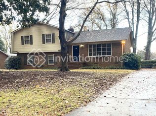 1447 McIlroy Rd, Charlotte, NC 28212