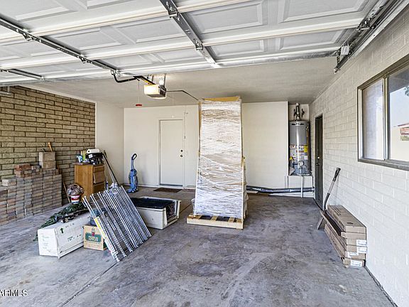 5th image of 1313 E Watson Dr