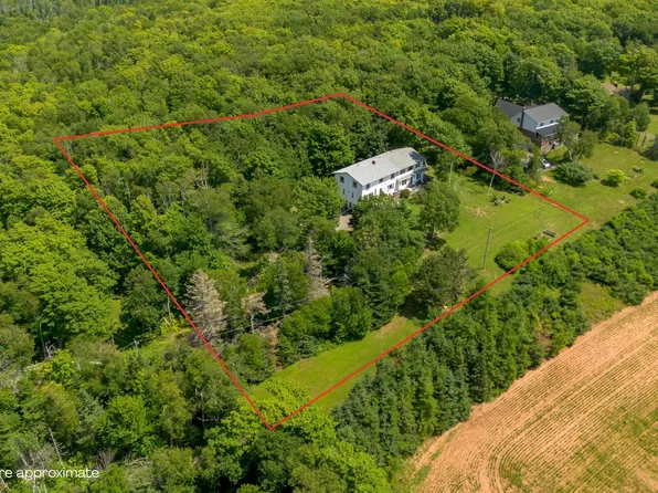 46 Coastal View Ln, Canoe Cove, PE C0A 1H1