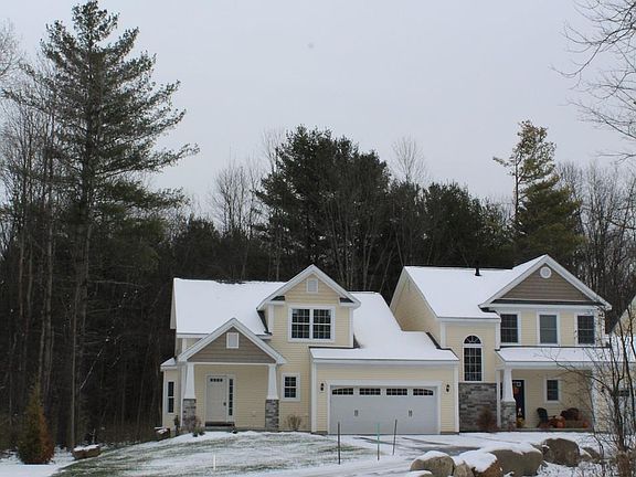 2nd image of 62 Lancaster Ct