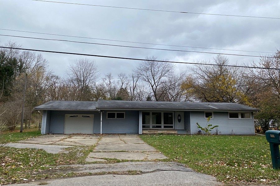 1st image of 8166 Kephart Ln