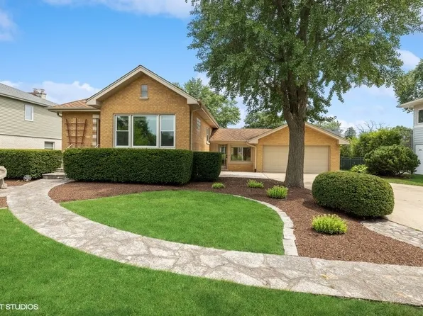 1217 S Spring Ave, La Grange, IL 60525