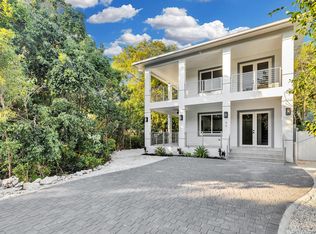 46 Transylvania Ave, Key Largo, FL 33037